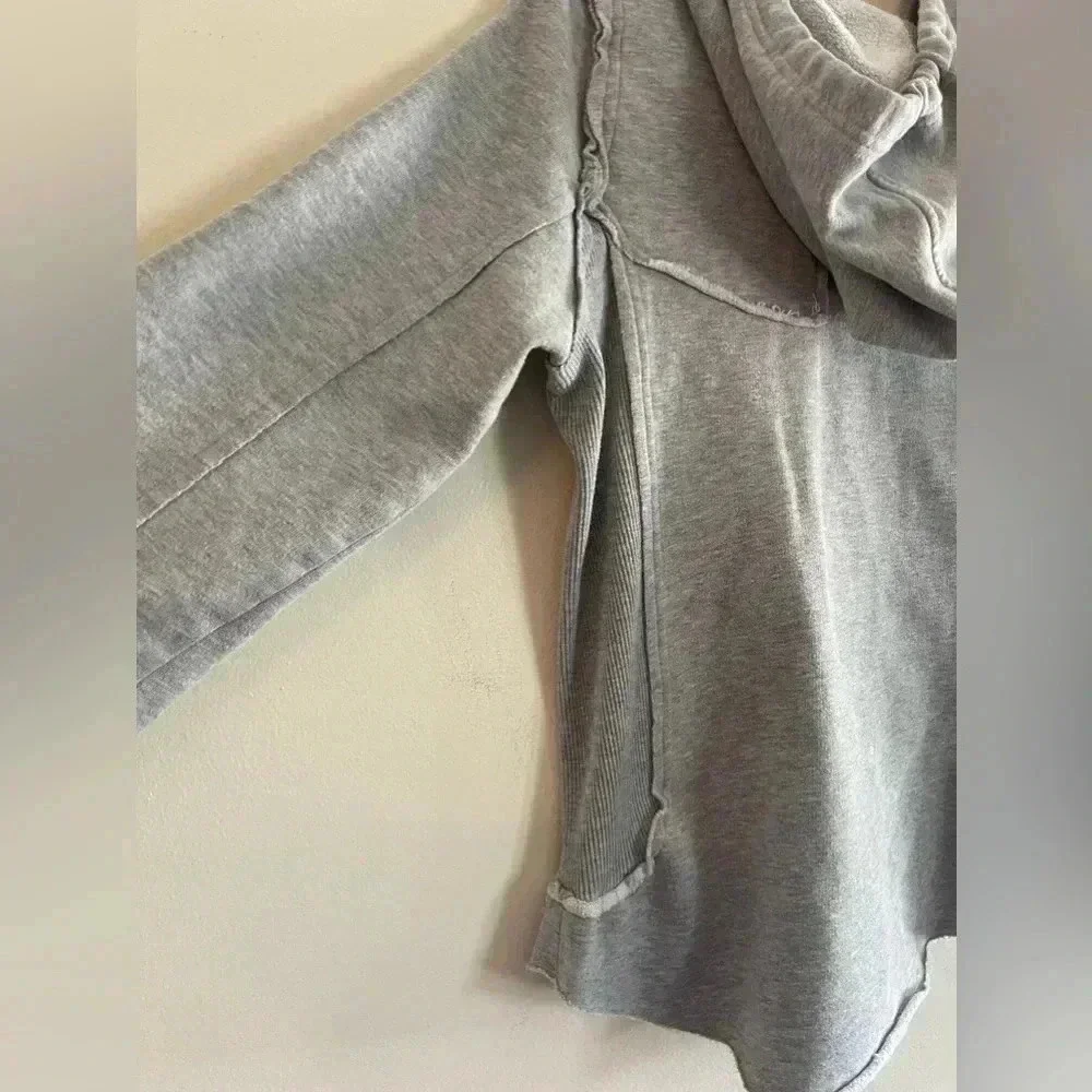 Vintage Free People Gray Zip Up Sweatshirt Size L